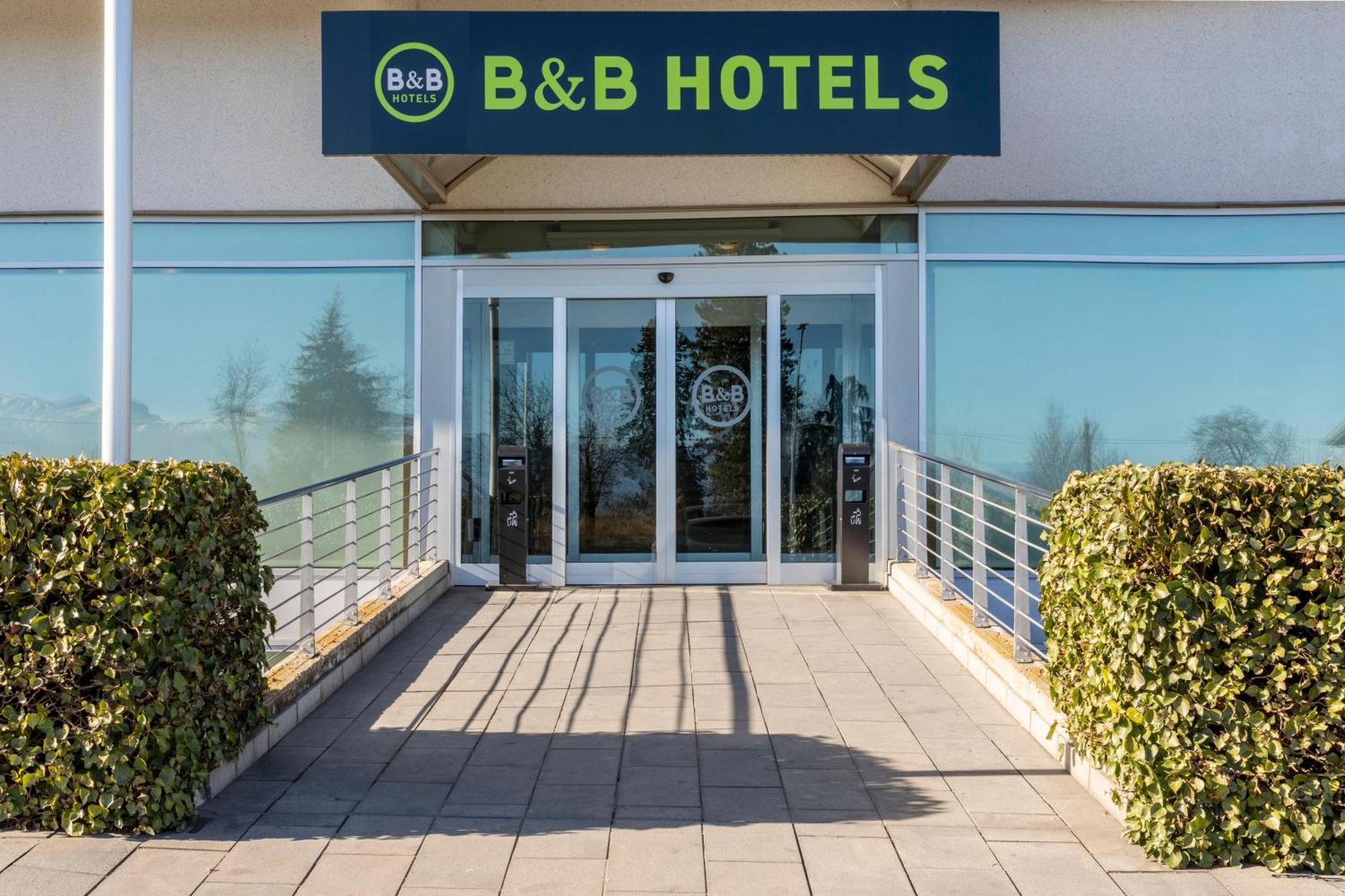 B&B Hotel Cuneo Cristal Kültér fotó
