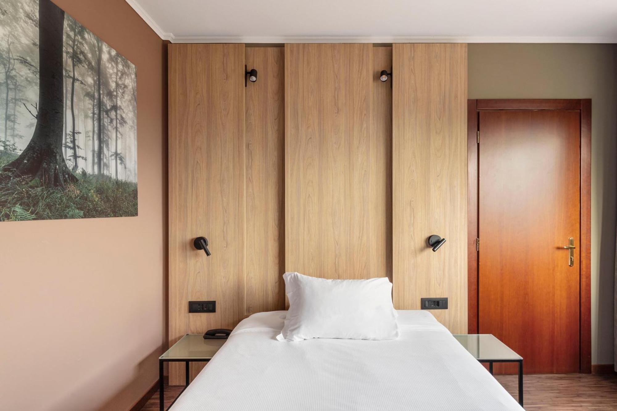 B&B Hotel Cuneo Cristal Kültér fotó