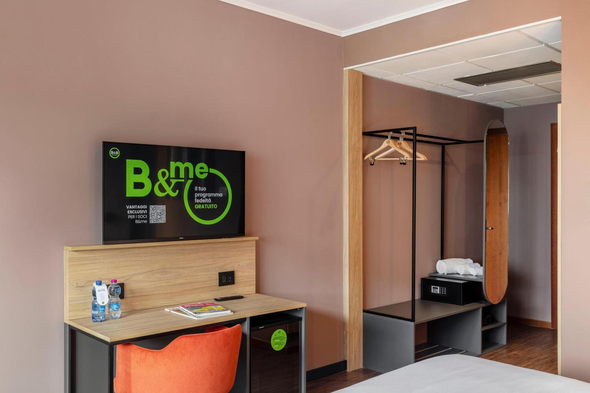B&B Hotel Cuneo Cristal Kültér fotó